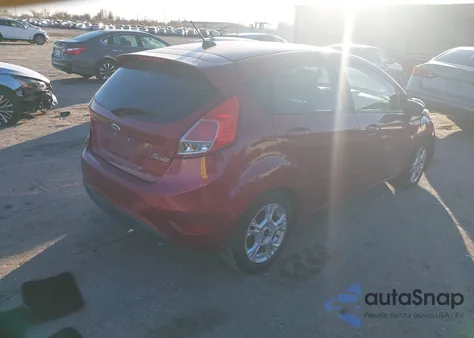 2015 Ford Fiesta Se z USA, uszkodzony, nr VIN 3FADP4EJ7FM216400